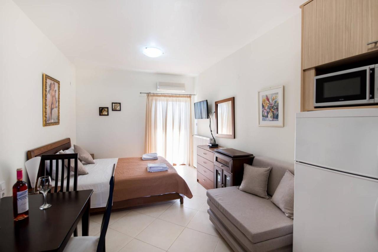 Katerina Hotel คานาลี ภายนอก รูปภาพ