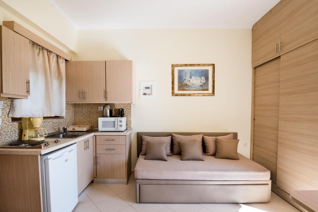 Katerina Hotel คานาลี ภายนอก รูปภาพ